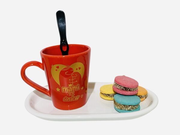 Set taza roja deco oro mama + bandeja + cuchara