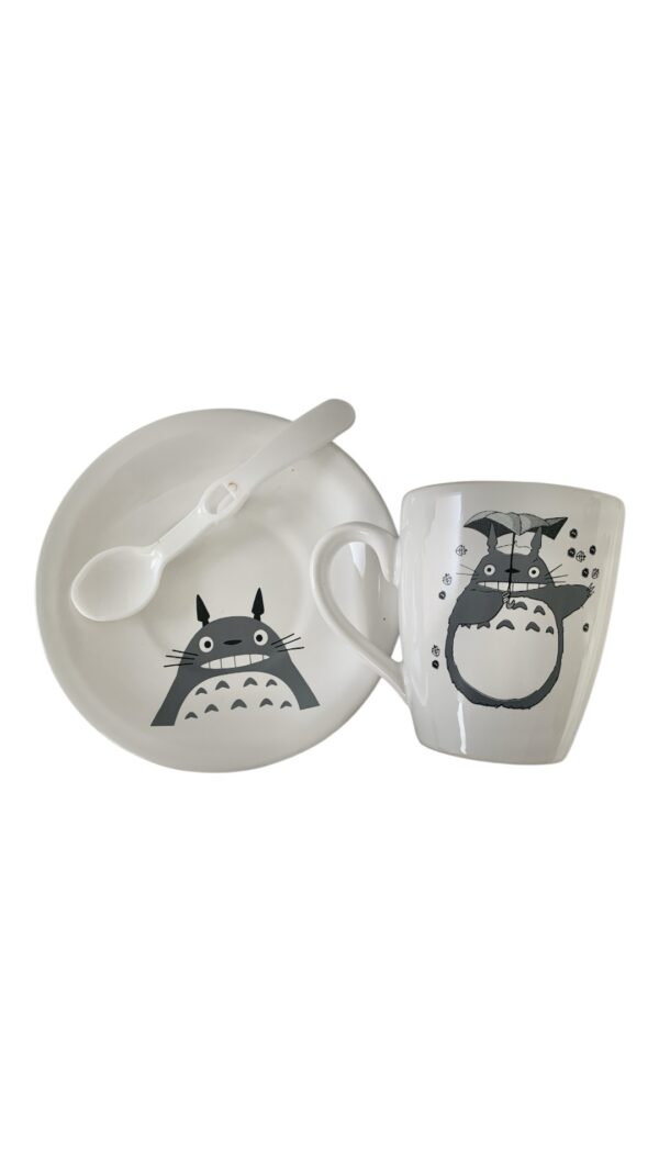 Pack TOTORO ( 2 tazas + set compuesto x 1 plato y 1 taza)