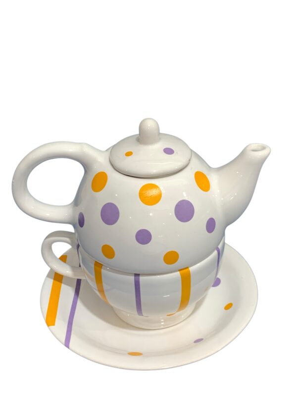 Tea for one Flores y puntillas con plato
